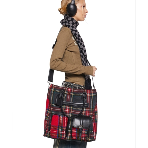 Dolls Kill Current Mood That's What You Get Plaid Tote Bag - Picture 11 of 12